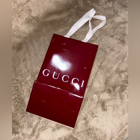 Gucci small/tall red velvet shopping bag - Picture 3 of 7